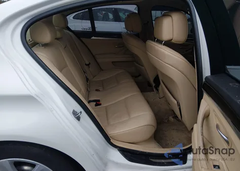 2013 BMW 528I из США, поврежденный, VIN WBAXG5C54DDY36209